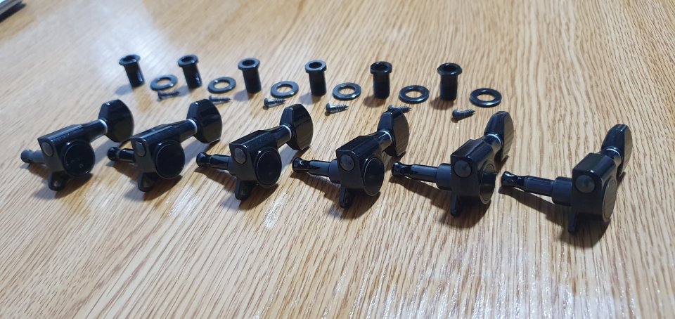 Full Set Clavijeros de Guitarra (Gotoh SG381-07 Japan Vintage 1988) de segunda mano · Foto 6 de 9 · Valencia · 35 €