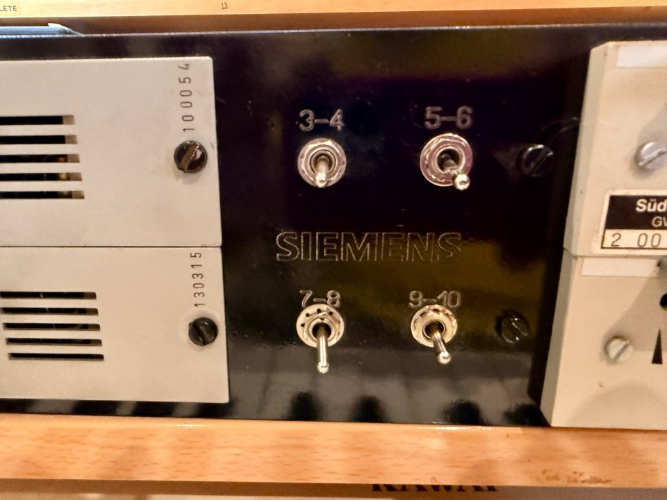Custom Siemens / Haufe Line Amp Rack | 10-Channel Vintage Line Amplifier – V2270M, V2284M, V270 de segunda mano · Foto 1 de 9 · Madrid · 1999 €