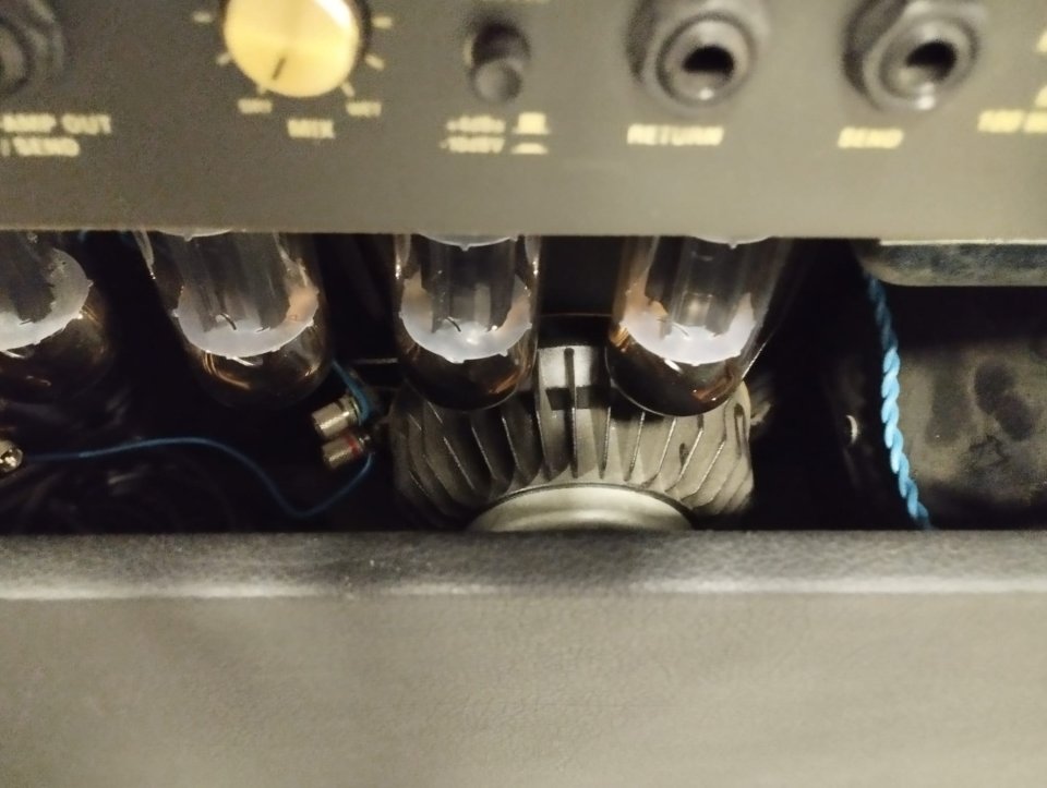 Marshall jvm 410c 2x12 de segunda mano · Foto 4 de 6 · Málaga · 1000 €