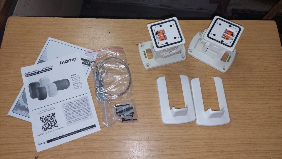 cajas acústicas BIAMP MASK6