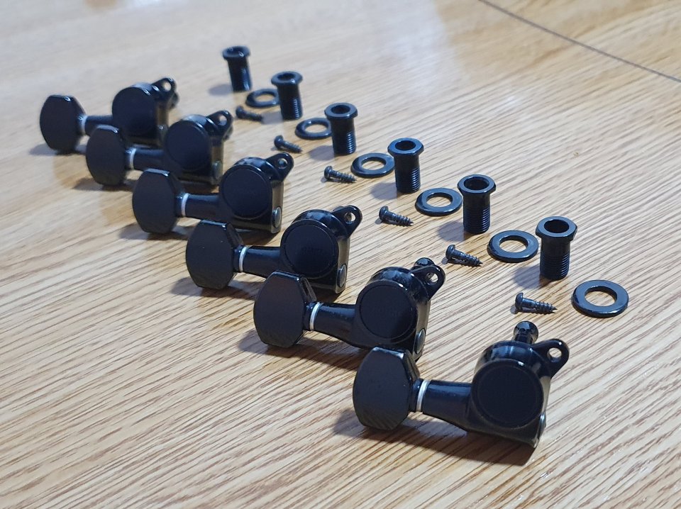 Full Set Clavijeros de Guitarra (Gotoh SG381-07 Japan Vintage 1988) de segunda mano · Foto 7 de 9 · Valencia · 35 €