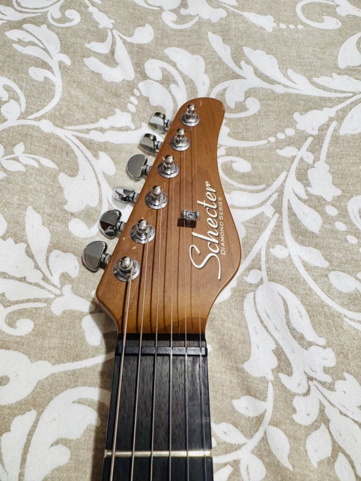 Schecter signature Nick Johnston de segunda mano · Foto 5 de 10 · SC Tenerife · 660 €