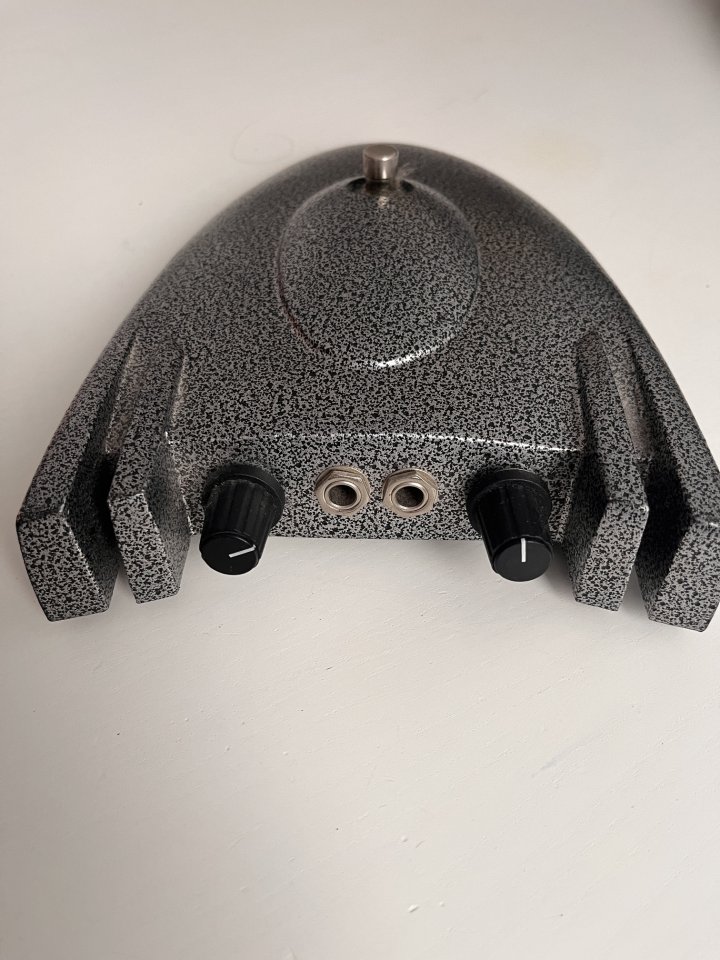Roger Mayer Stone Fuzz 2010s - Silver de segunda mano · Foto 2 de 3 · Barcelona · 259 €