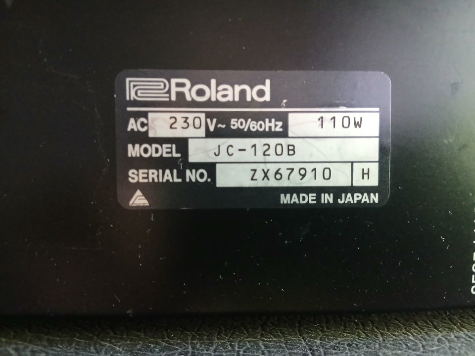 Roland Jazz Chorus 120 de segunda mano · Foto 4 de 6 · Bizkaia · 790 €