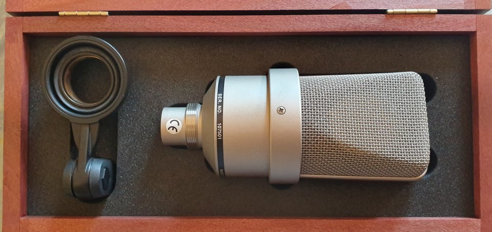 Neumann TLM 103 IMPOLUTO!!!