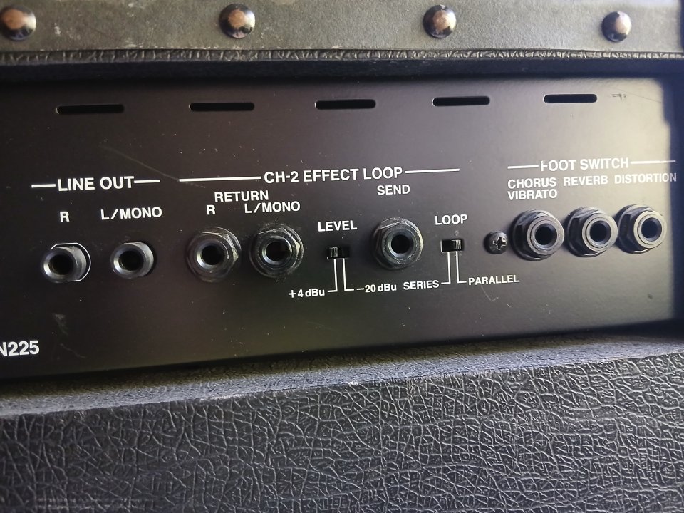 Roland Jazz Chorus 120 de segunda mano · Foto 5 de 6 · Bizkaia · 790 €