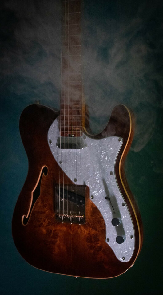 Telecaster thinline de Luthier