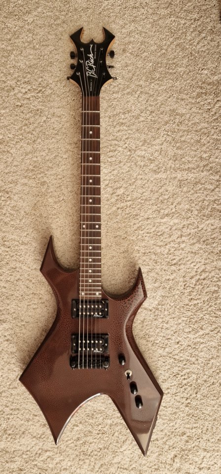 Bc Rich Warlock de segunda mano · Foto 1 de 6 · Bizkaia · 320 €