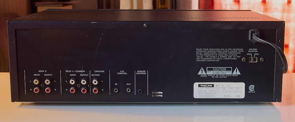 TASCAM 302 Grabadora/Reproductor de Cassette de segunda mano · Foto 2 de 2 · Barcelona · 300 €