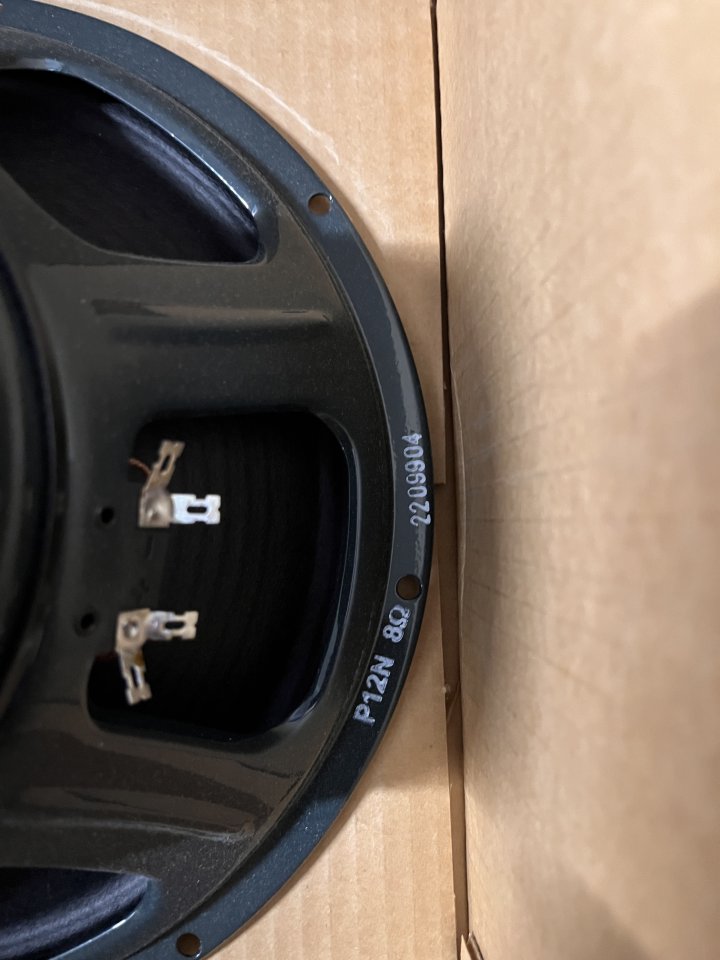 Jensen P12N Vintage Alnico 12" 50-Watt 8ohm Guitar Speaker 2010s - Green de segunda mano · Foto 2 de 4 · Barcelona · 195 €