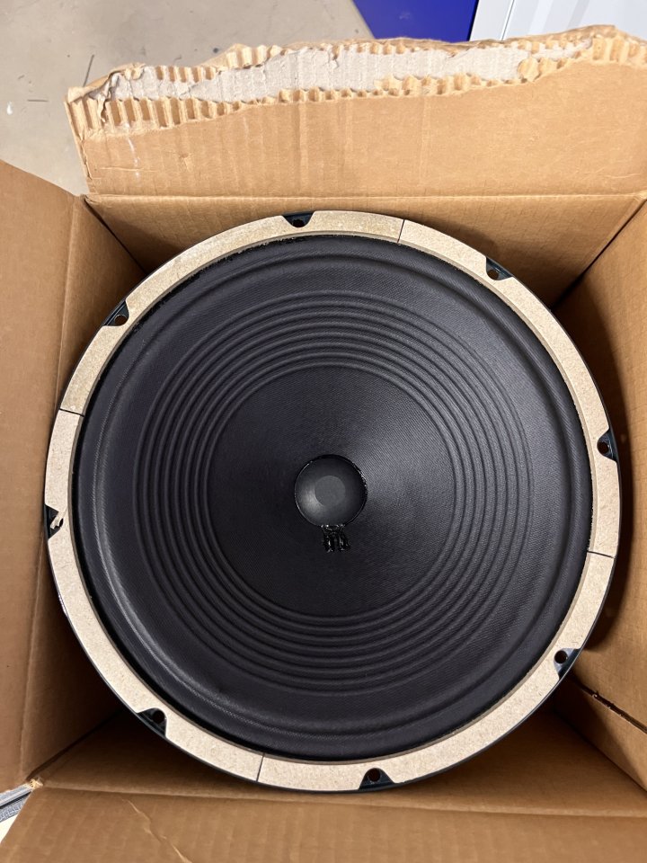 Jensen P12N Vintage Alnico 12" 50-Watt 8ohm Guitar Speaker 2010s - Green de segunda mano · Foto 3 de 4 · Barcelona · 195 €