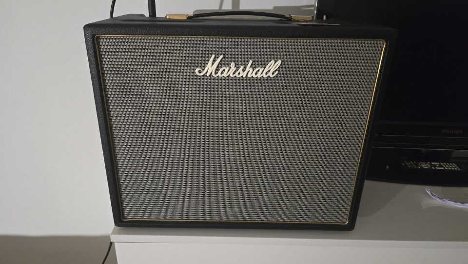 Amplificador Marshall Origin 20c como nuevo de segunda mano · Foto 1 de 4 · Madrid · 450 €