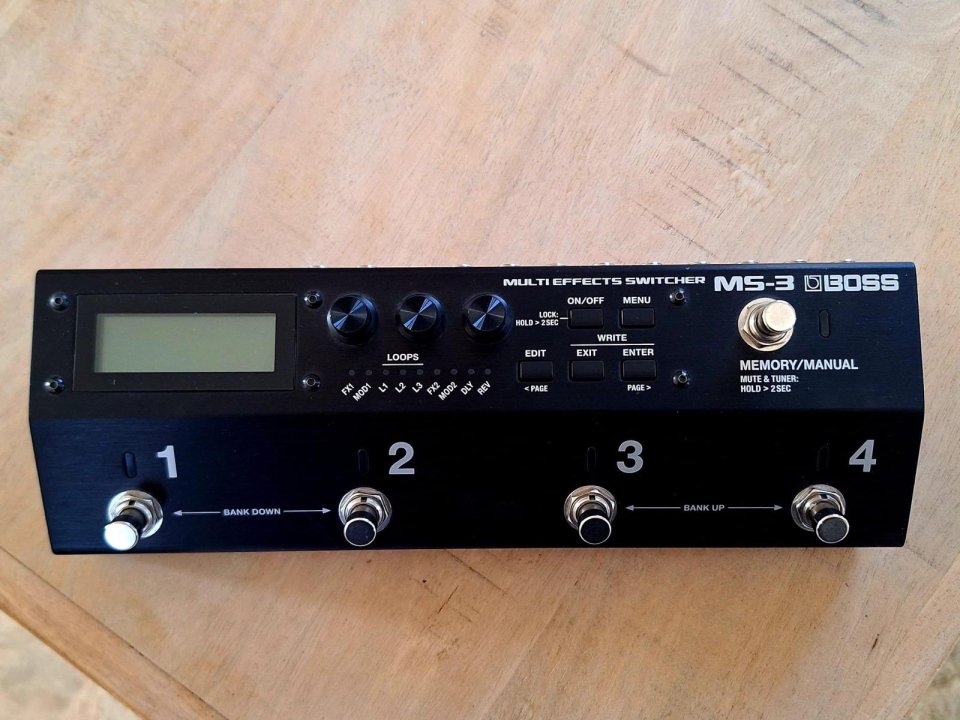 Boss MS 3 - Switcher, Looper y Fx todo en uno