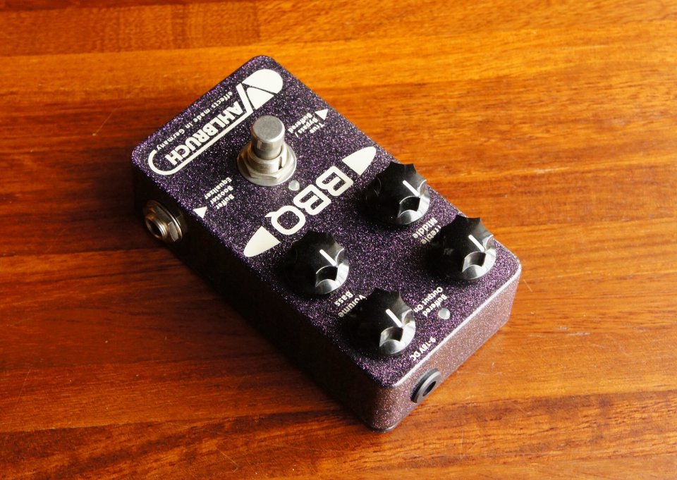 BOOSTER EQ i BUFFER para guitarra