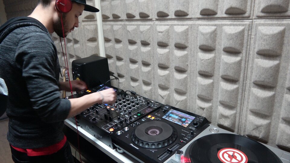 Curso Dj Profesional Rekordbox Traktor Serato