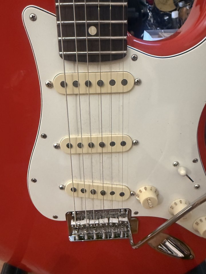 Fender Stratocaster Player 2 de segunda mano · Foto 2 de 3 · Madrid · 700 €