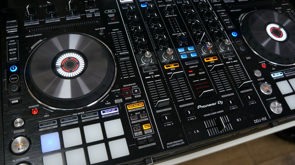 Curso Dj Profesional Rekordbox Traktor Serato