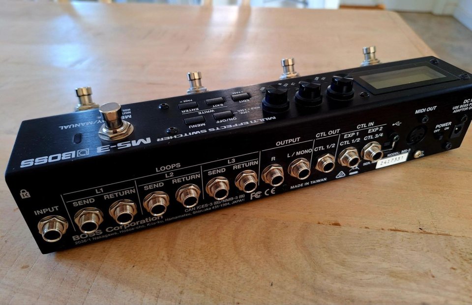 Boss MS 3 - Switcher, Looper y Fx todo en uno