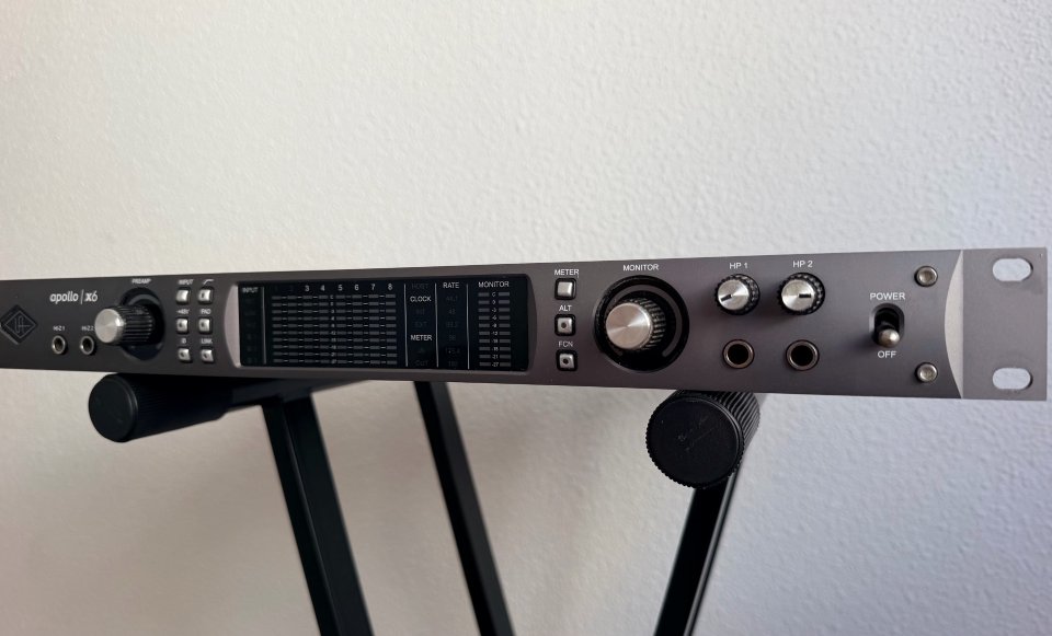 Universal Audio Apollo x6 (incluye +3000€ en plugins) de segunda mano · Foto 1 de 4 · Alicante · 2200 €