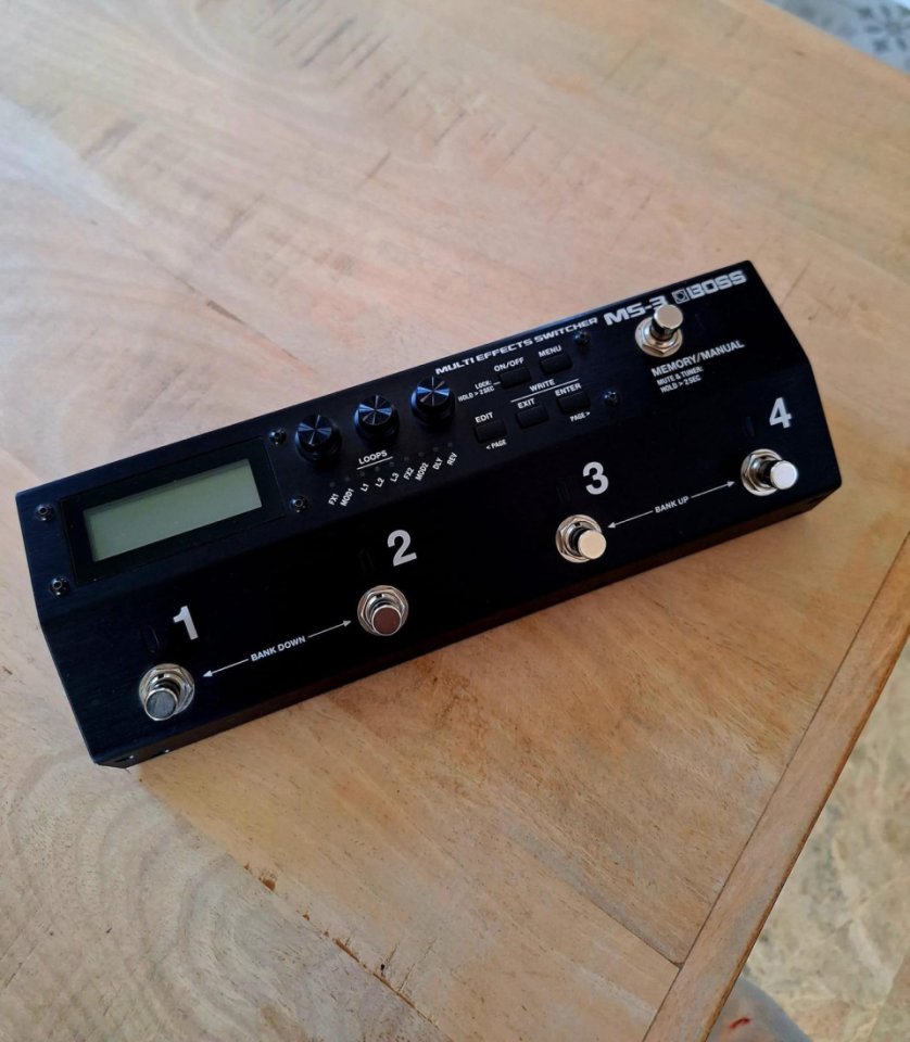 Boss MS 3 - Switcher, Looper y Fx todo en uno