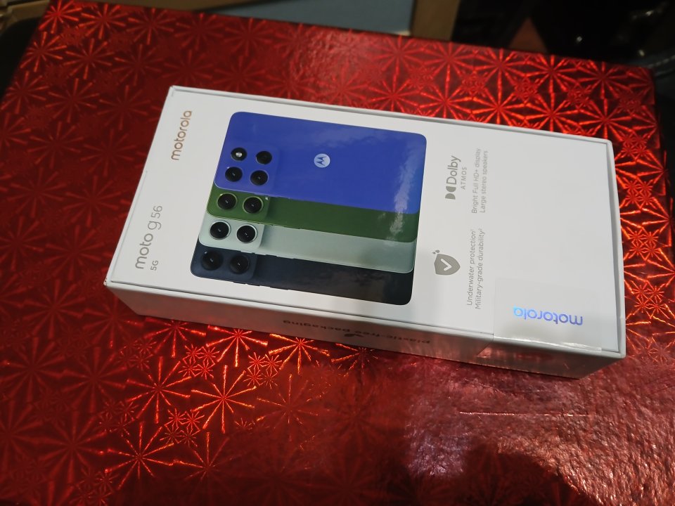 REGALO GUITARRA! Motorola g56 + de segunda mano · Foto 2 de 3 · Jaén · 150 €