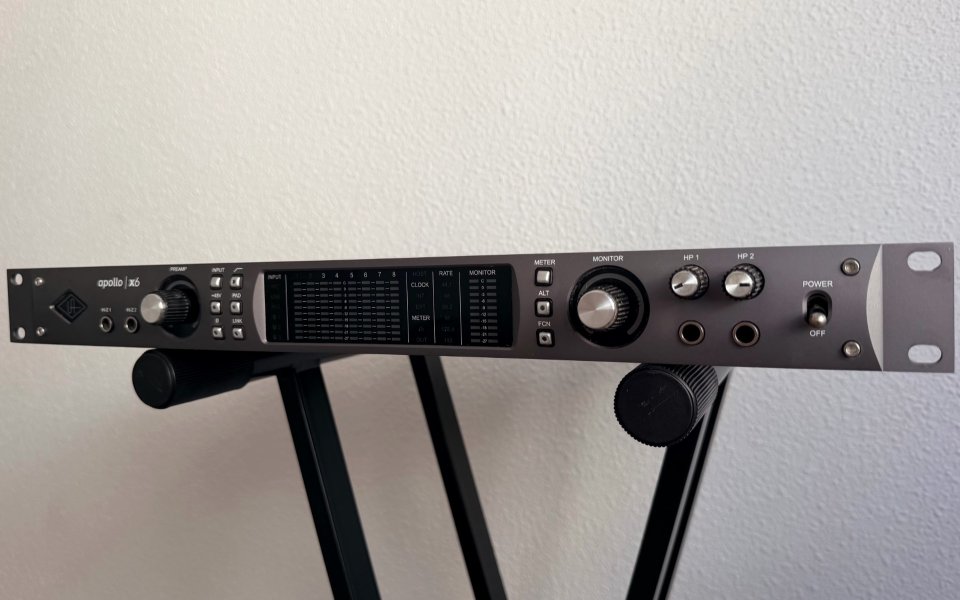 Universal Audio Apollo x6 (incluye +3000€ en plugins) de segunda mano · Foto 4 de 4 · Alicante · 2200 €