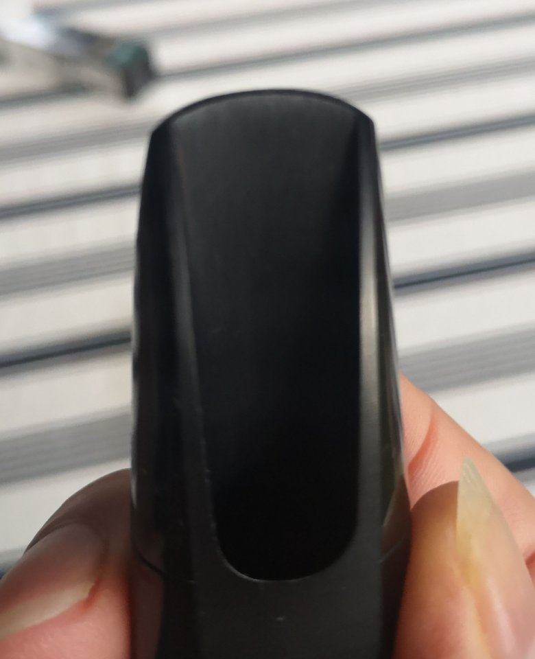 Boquilla Vandoren V16 A8 S+ para saxo alto