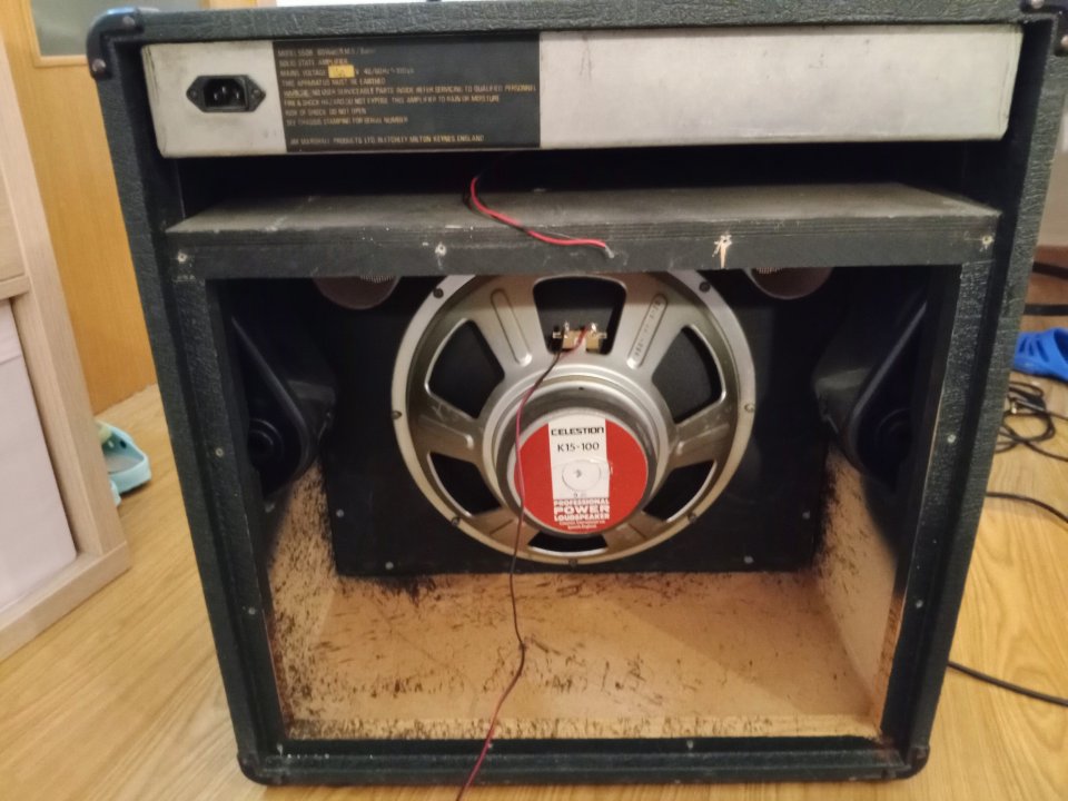 Altavoz Celestion K15-100, 8 Ohms.