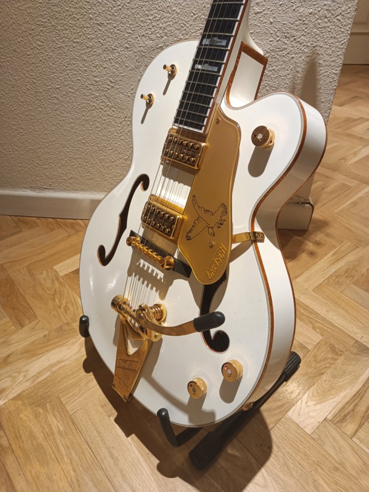 Gretsch White Falcon Junior + funda original Gretsch rígida