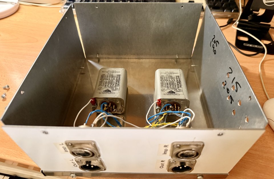 Custom Boutique Passive Line Color Box – Dual Triad 56V Transformers de segunda mano · Foto 3 de 5 · Madrid · 750 €