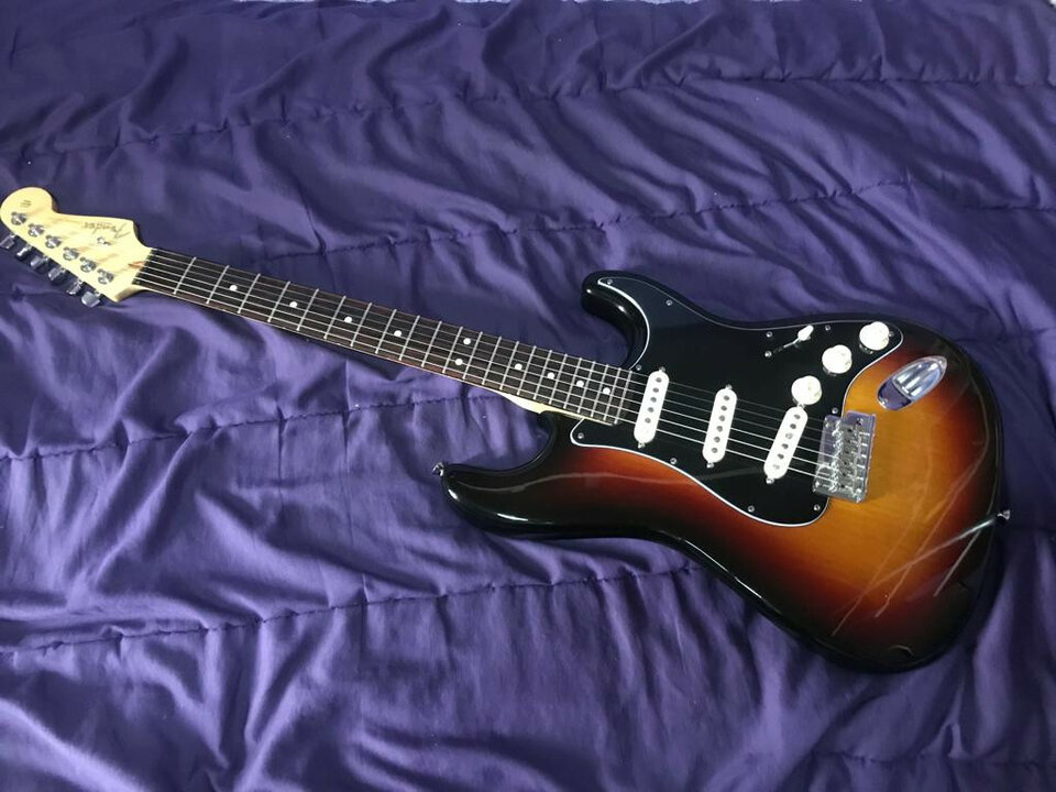 Fender American Stratocaster Standard RW 3TS 2008