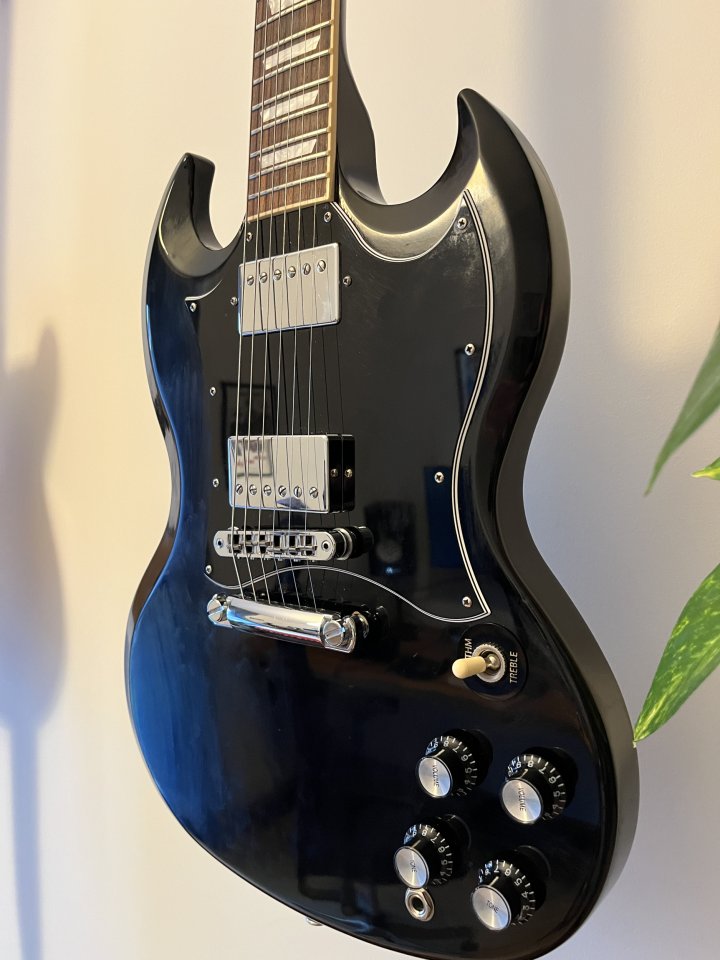 Gibson SG Standard 2023 de segunda mano · Foto 8 de 9 · Araba · 1100 €