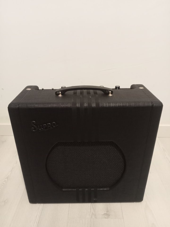 Supro Delta King 12 de segunda mano · Foto 1 de 7 · Illes Balears · 350 €