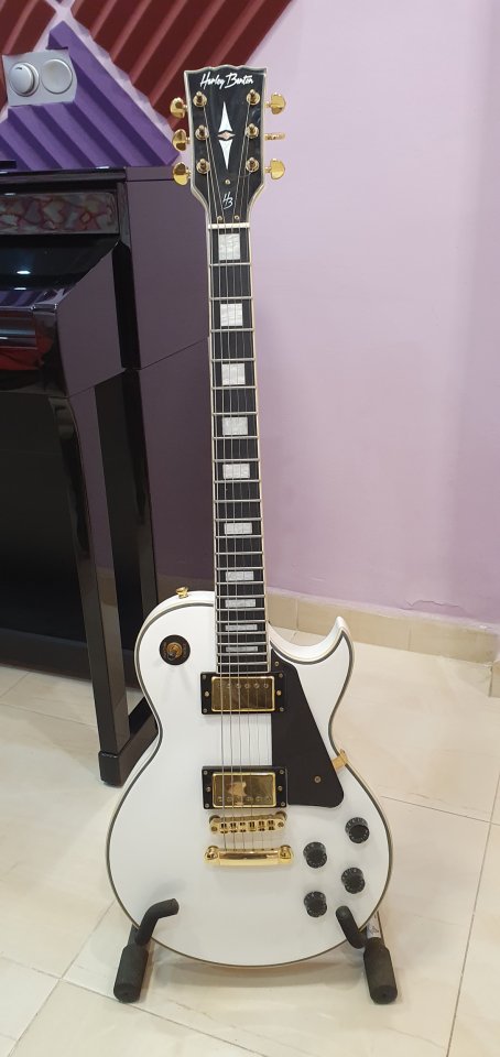 Guitarra Eléctrica Harley Benton SC 500 A ESTRENAR