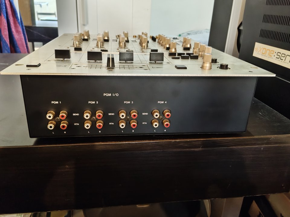 VESTAX PMC 55 de segunda mano · Foto 4 de 5 · Barcelona · 600 €