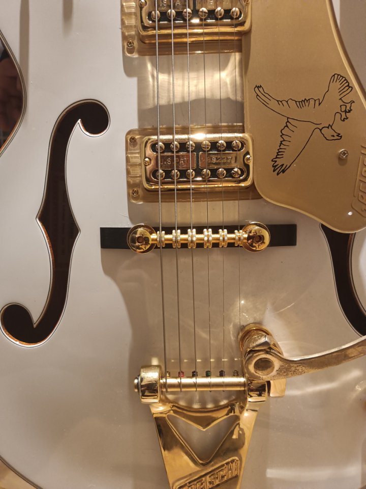 Gretsch White Falcon Junior + funda original Gretsch rígida