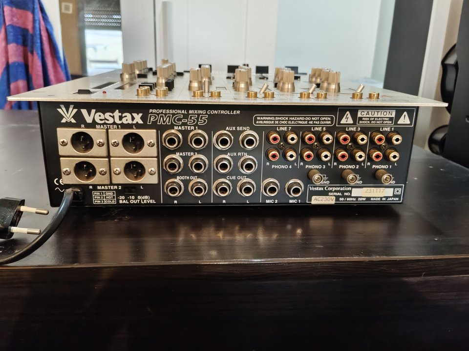VESTAX PMC 55 de segunda mano · Foto 5 de 5 · Barcelona · 600 €