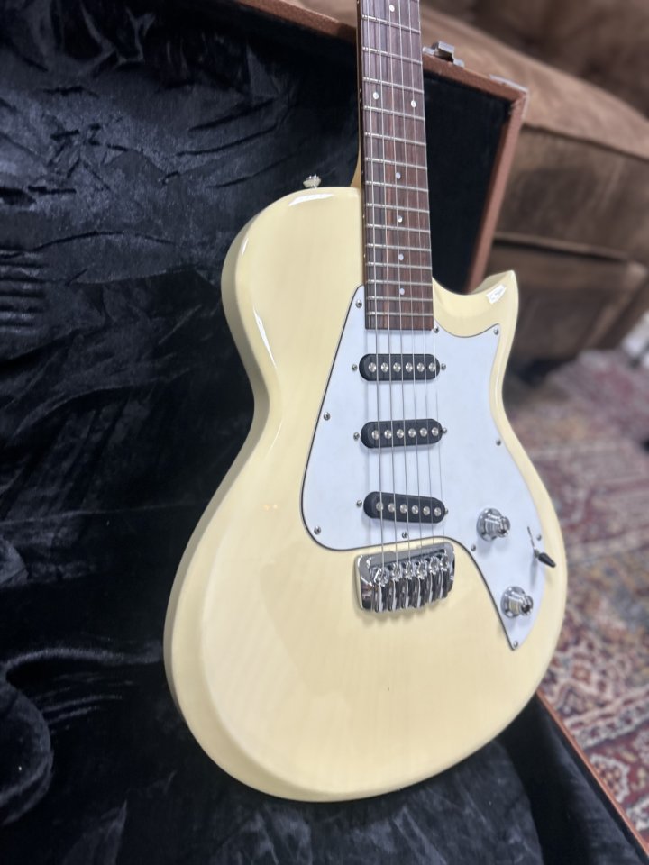 Taylor Solid body usa