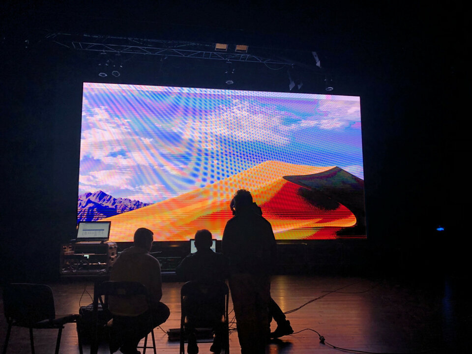 Pantalla Led   GLOSHINE Alta Calidad Exterior 28m2