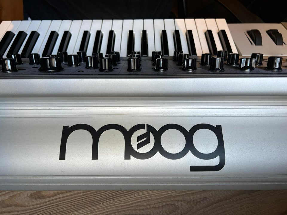 Moog Subsequent 37 CV de segunda mano · Foto 3 de 9 · Barcelona · 2200 €