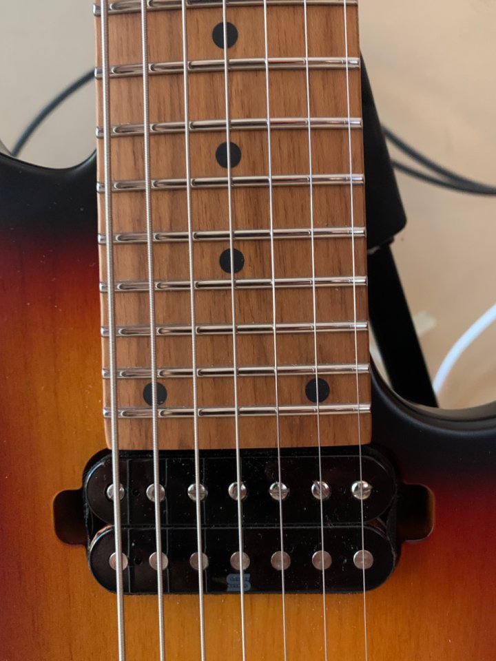 Ibanez AZ24027 TFF Prestige 7 Cuerdas