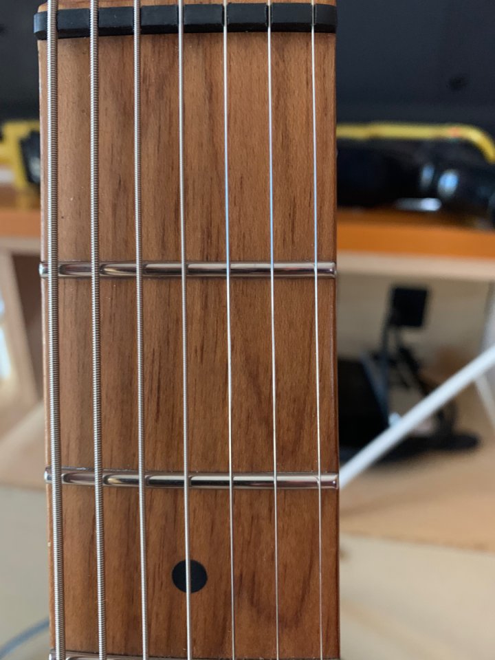 Ibanez AZ24027 TFF Prestige 7 Cuerdas