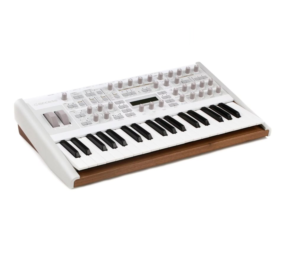 Access Virus Ti2 Polar - como NUEVO de segunda mano · Madrid · 1600 €