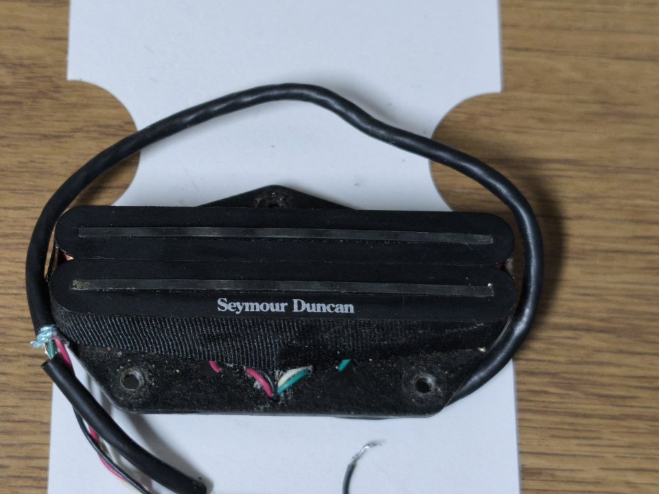 Seymour duncan hot rails