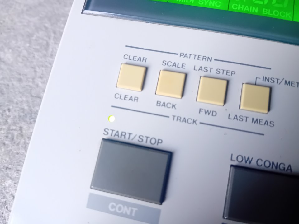 Roland TR-505 (HKA)