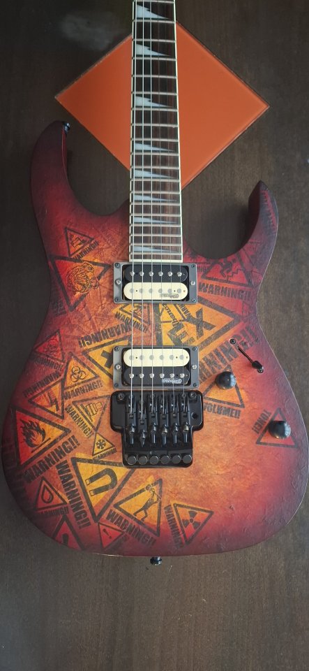 Ibanez RG320PG