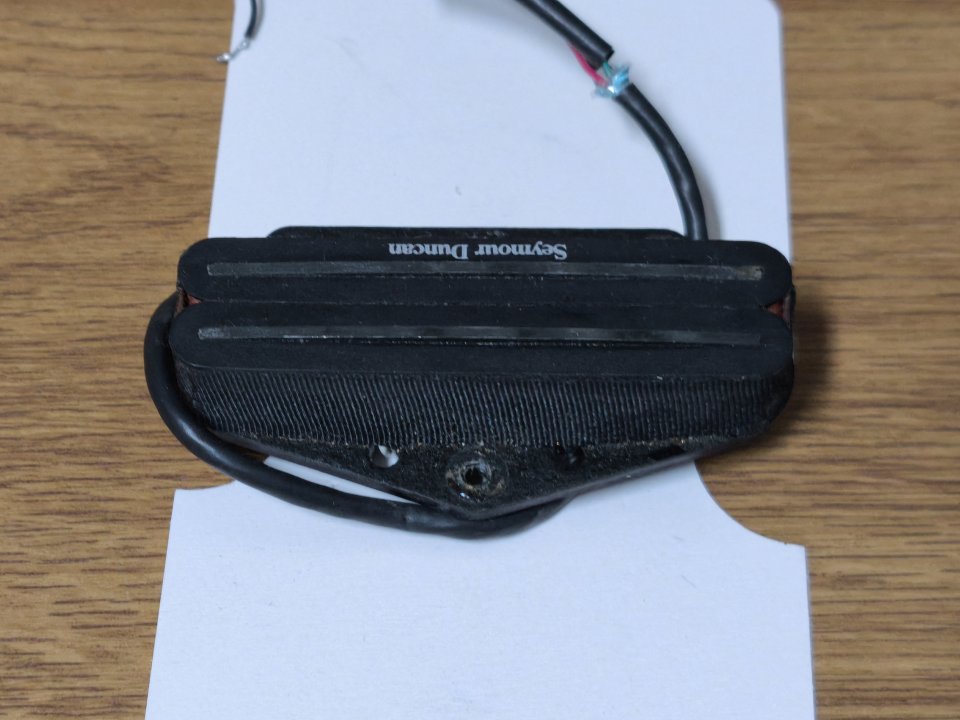 Seymour duncan hot rails sthr-1b