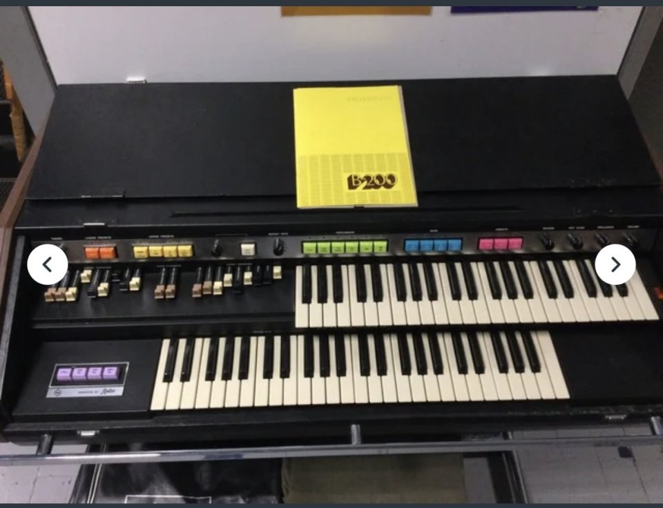 Hammond B200+Leslie 822 Cambio por Deluxe Reverb de segunda mano · Foto 1 de 5 · Barcelona · 2500 €