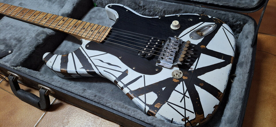 Van Halen Frankenstrat Debut album - Frankenstein Guitar