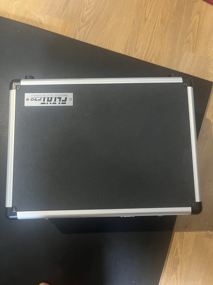 Universal Audio Ox de segunda mano · Foto 2 de 3 · Madrid · 925 €